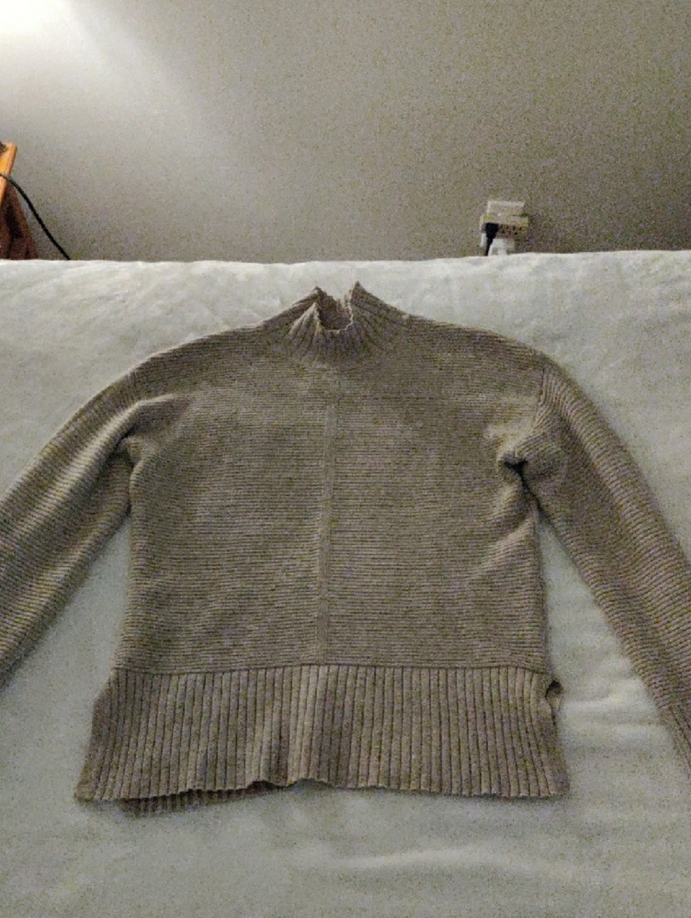 Cyrus Women's Ribbed Turtleneck Sweater - Taupe